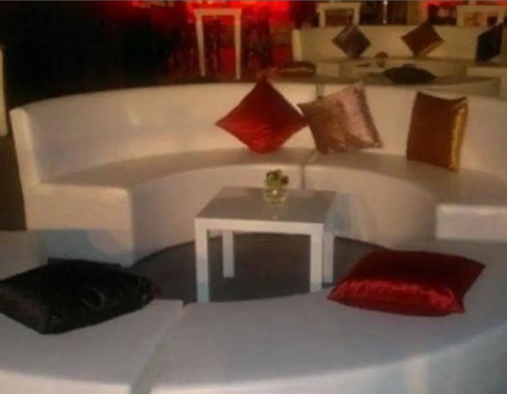 Oval yastıklı VIP oturma grubu - lounge set kiralama